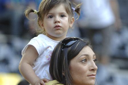 la femme  de gatozo  et ton fills